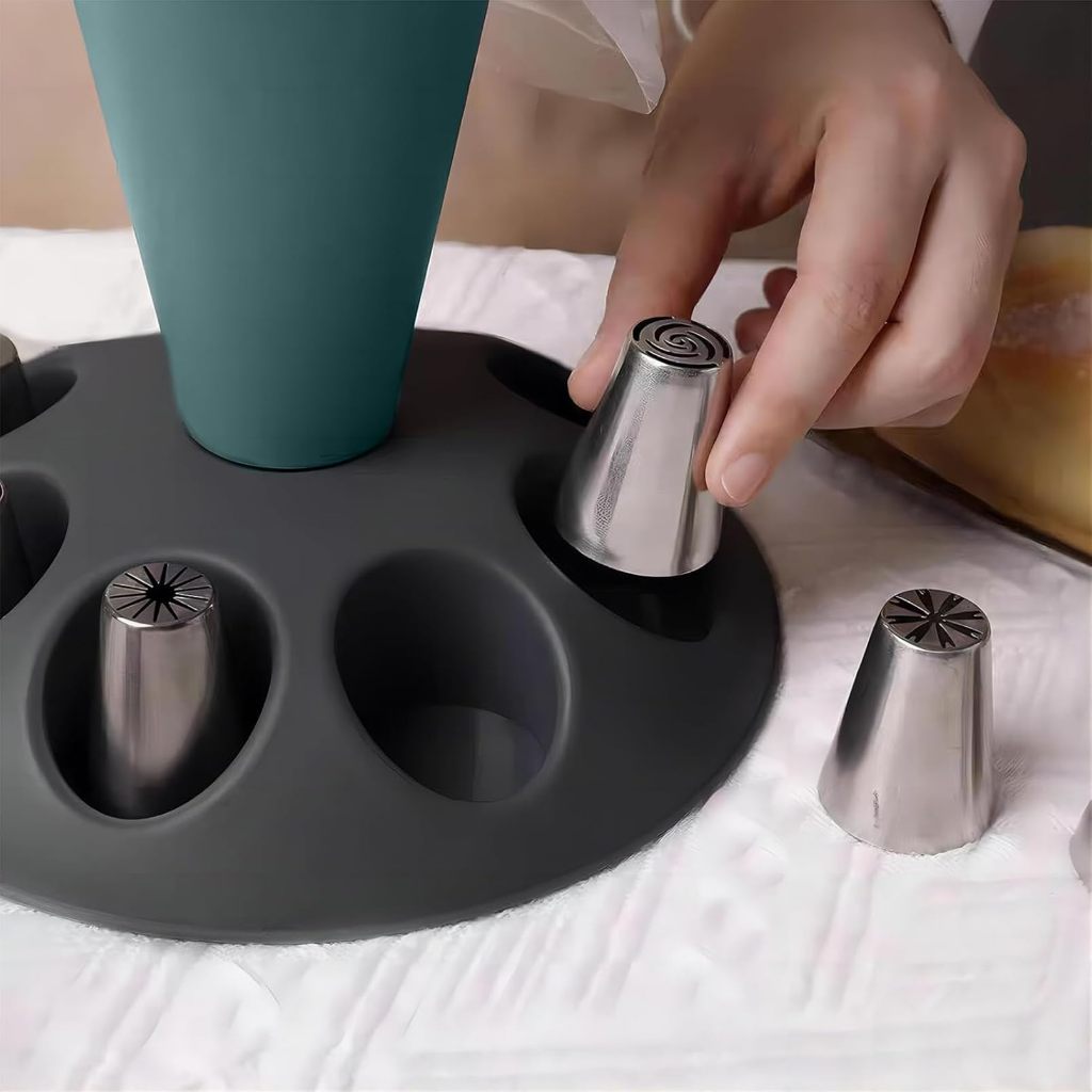 كيس تزيين الكيك مع حامل للرؤوس - مراجعة Kitchen Baking وسعره
