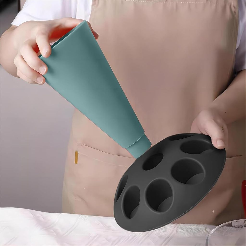 كيس تزيين الكيك مع حامل للرؤوس - مراجعة Kitchen Baking وسعره